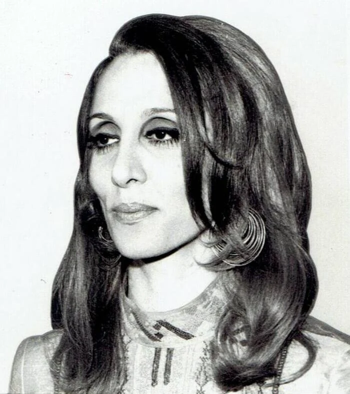 صورة فيروز
